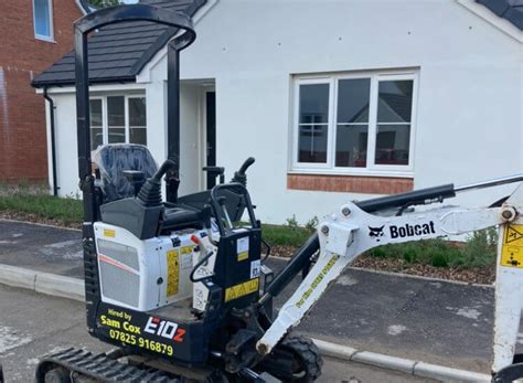 mini digger hire north tawton|North.